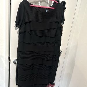 Little Black Dress by Adrianna Papell 18 Woman